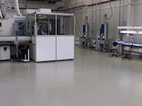 Self-leveling floor for manufacturing enterprise for the production of medical products