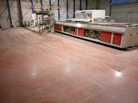  Polymer coating in the production workshop