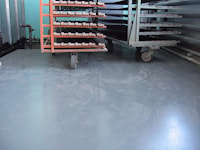 Self-leveling floor in woodworking enterprise